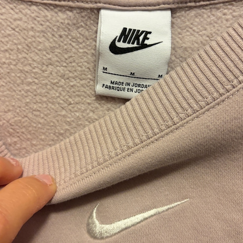 Nike Women's Soft Blush Crew Neck Sweatshirt - Picture 2 of 4
